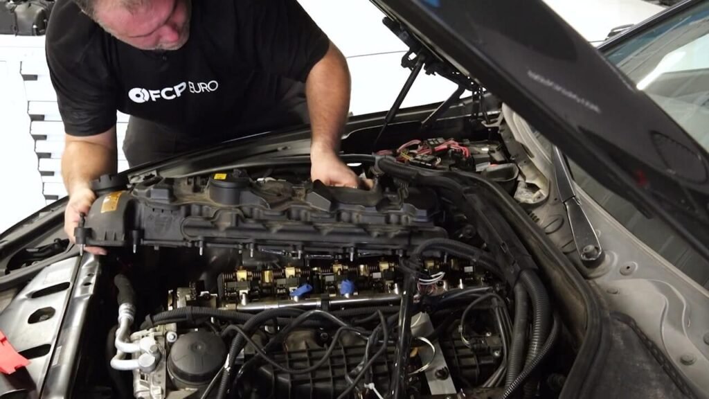 Valve Cover Gasket Replacement Cost BMW (Symptoms & Causes)